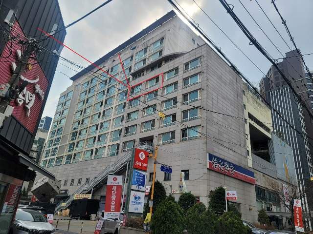 서울특별시 서초구 방배동 816-1 방배한신트리플 제7층 제703호