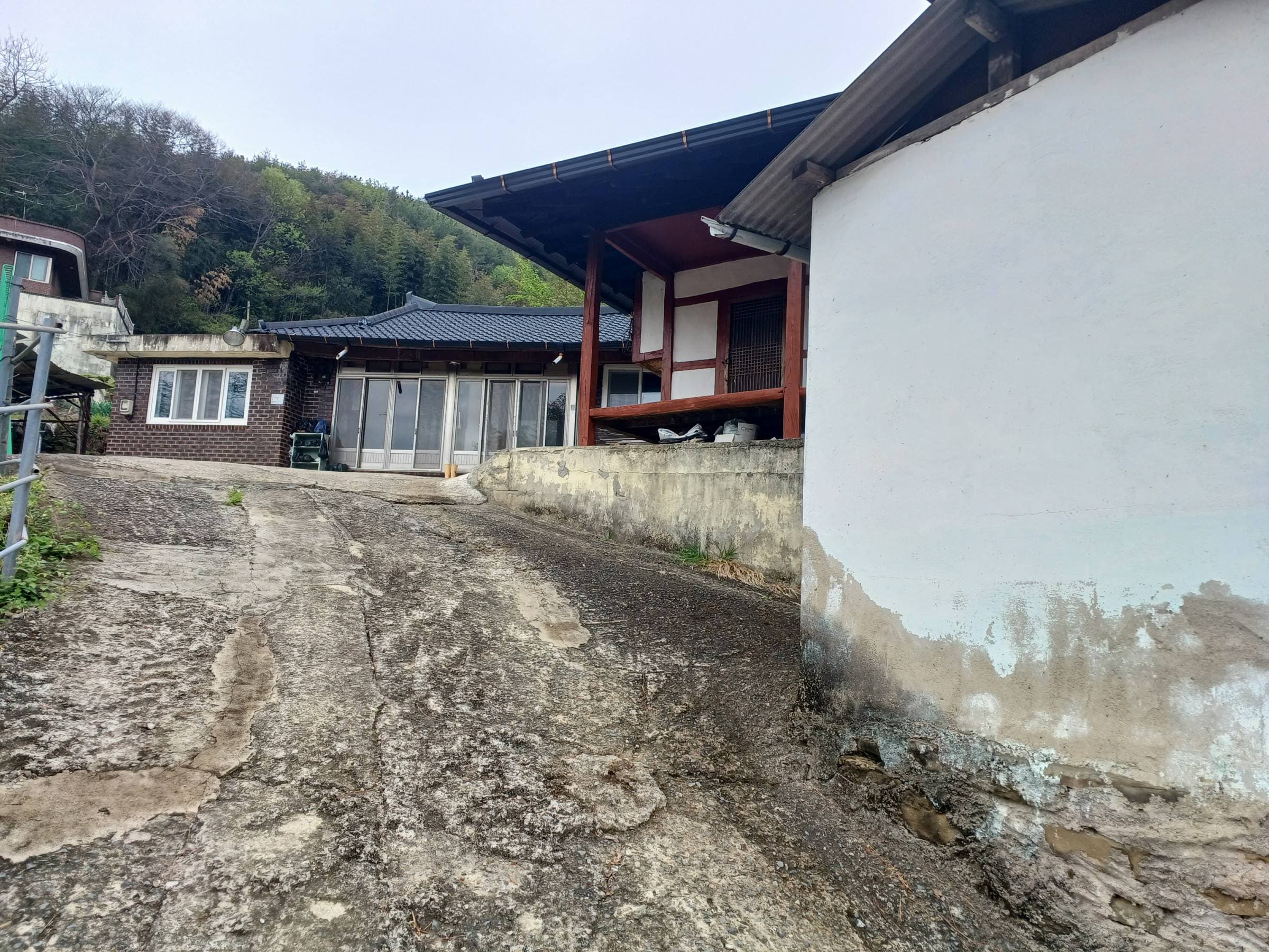 경상남도 진주시 미천면 향양리 336 (토지 및 건물)