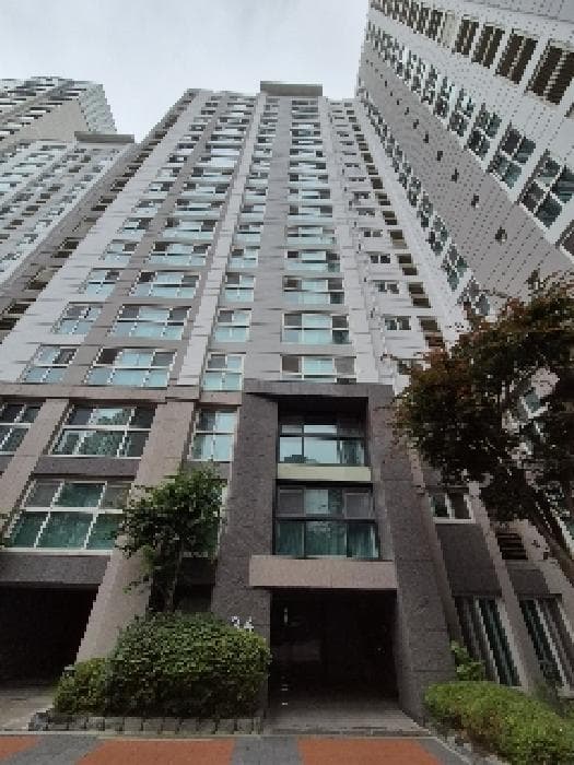 서울특별시 강남구 청담동 130 청담아이파크  4층403호