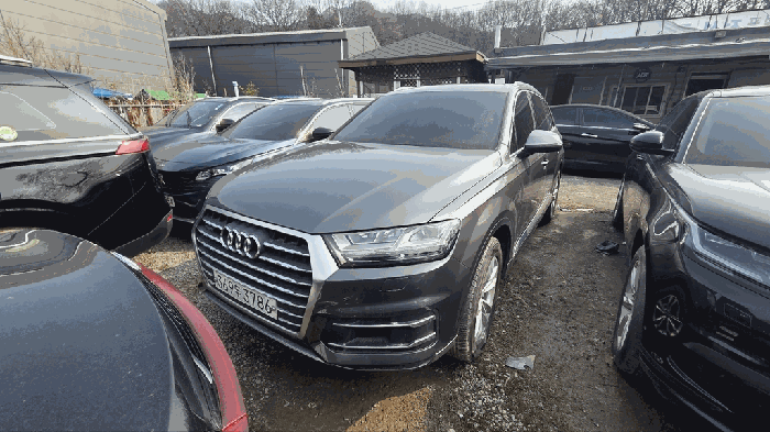 아우디 Q7 45 TFSI quattro 2019년식