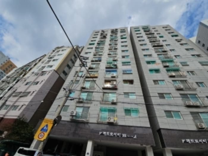 인천광역시 부평구 동수천로 13-1, 101동 8층804호 (부평동,메트로시티)
