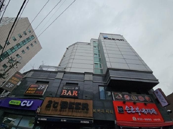 인천광역시 부평구 십정동 406-3 동암비버리씨티  9층902호