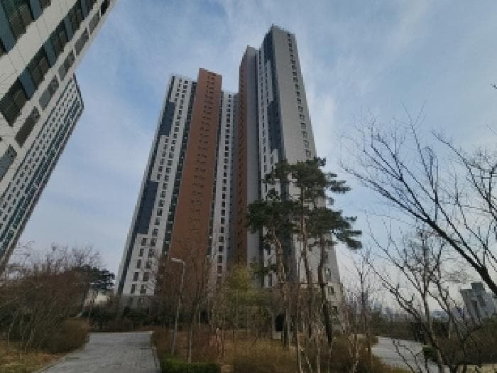 인천광역시 연수구 동춘동 동춘1구역7블록 송도파크자이 703동 20층2004호