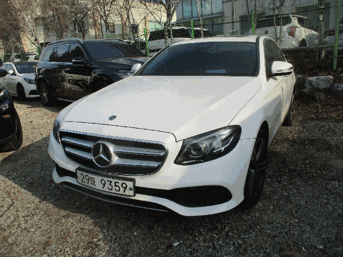 수입차(벤츠) E220d 2019년식