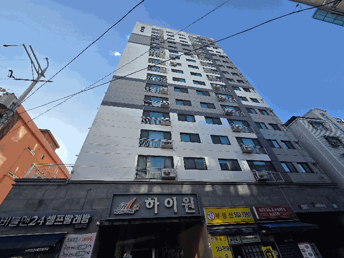 인천광역시 부평구 부평동 158-1 하이원  13층1304호