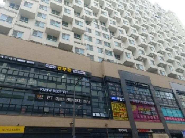 경기도 수원시 영통구 이의동 1336 힐스테이트 광교중앙역 주건축물제1동  7층740호