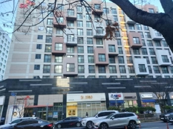경기도 수원시 영통구 에듀타운로 102, 에이동 1층125호 (이의동,광교중앙역에스케이뷰)