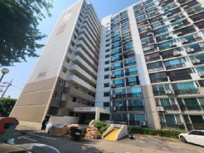 경기도 수원시 장안구 정자동 303 동신아파트 303동 7층703호