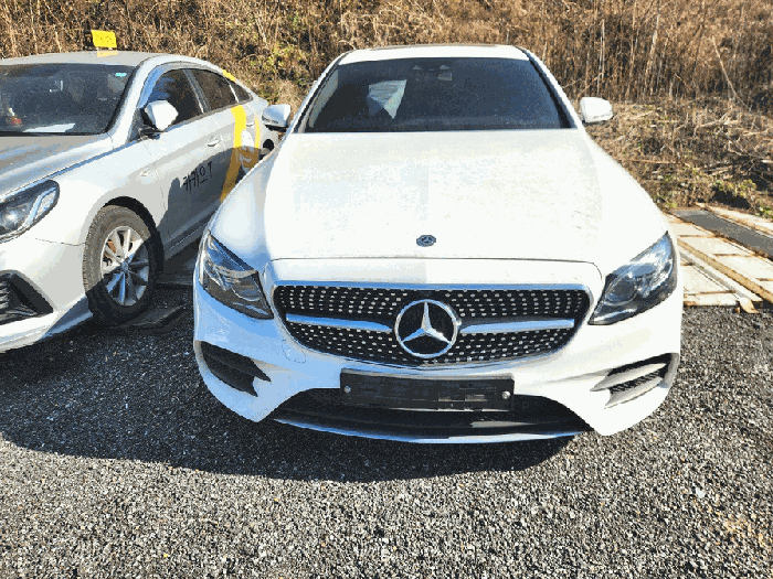 벤츠 E300 2019년식