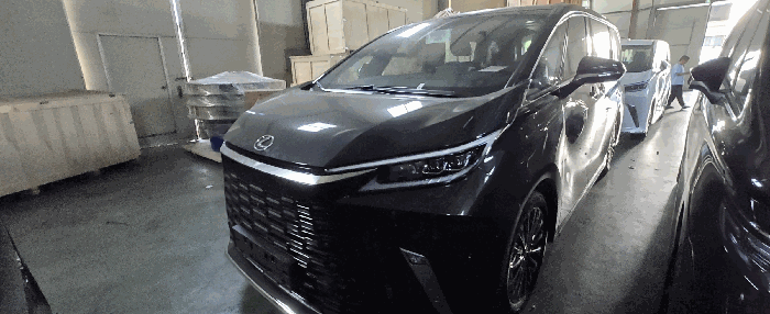 재규어 렉서스 LM500h Executive