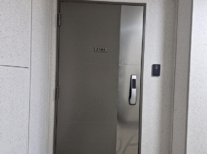 경기도 안산시 단원구 원곡동 1001 초지역메이저타운푸르지오-에코단지 104동 25층2504호