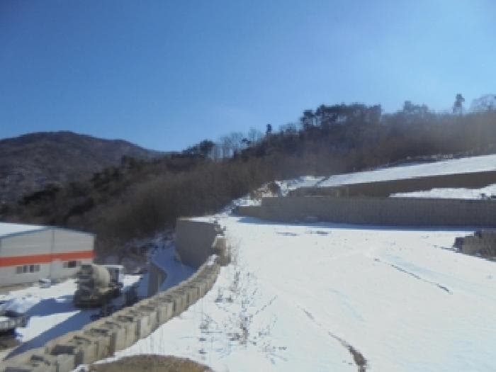충청북도 충주시 대소원면 금곡리 산33