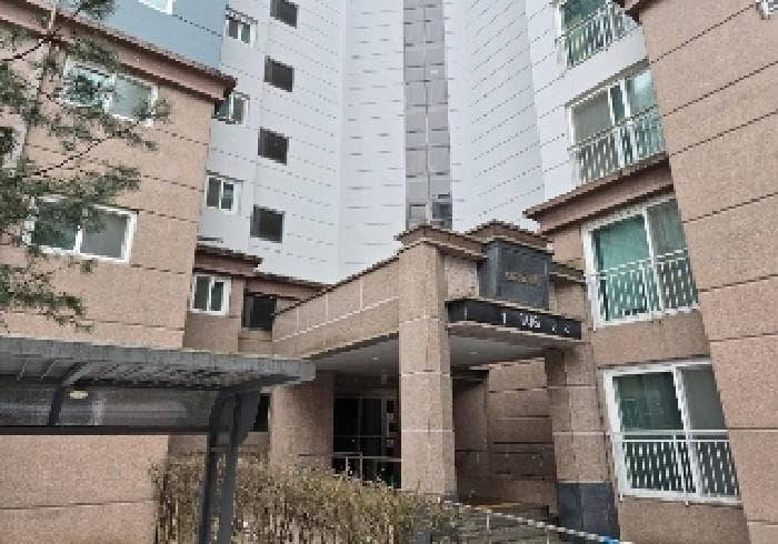 충청북도 충주시 대소원면 본리 642 충주지웰 106동 2층201호
