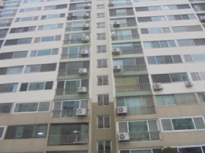 충청북도 충주시 연수동 926 우림아파트 가동 12층1203호