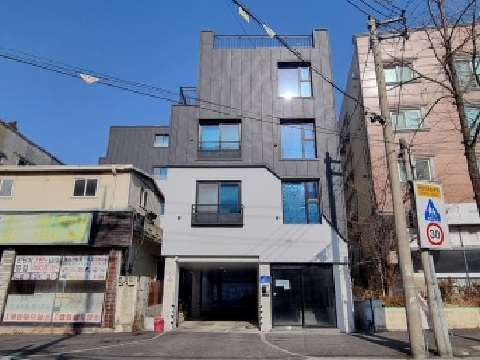 대전광역시 서구 탄방동 64-10 주건축물제1동