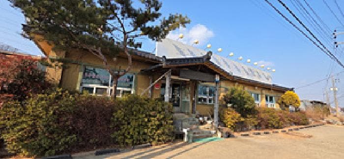충청남도 예산군 신암면 조곡리 51-22 1동
