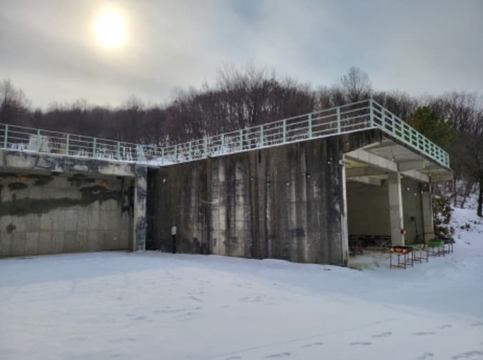 충청남도 천안시 동남구 병천면 관성리 400-1