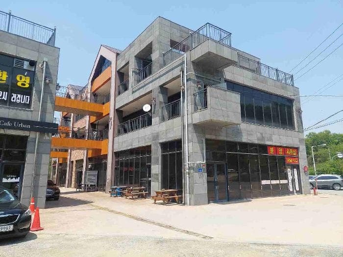 충청남도 아산시 탕정면 동산리 568-2 에스어반  2층3-204호