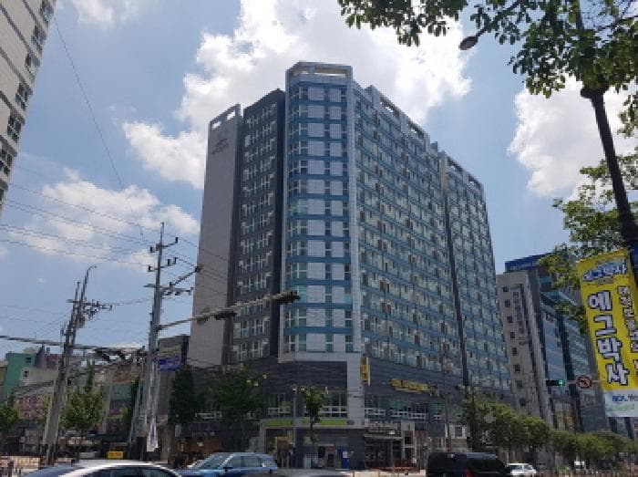 충청남도 천안시 서북구 성정동 1438 학산리젠다빌3차  2층204호