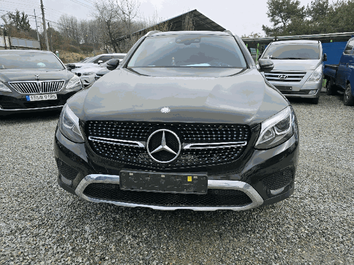 벤츠 GLC220 d 4Matic 2016년식