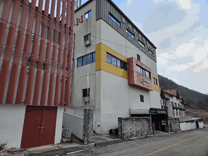 충청남도 공주시 반포면 학봉리 933 주건축물제1동