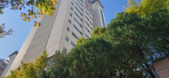 경상북도 경산시 장산로4길 10, 112동 1층102호 (옥곡동,성암산신동아파밀리에아파트)