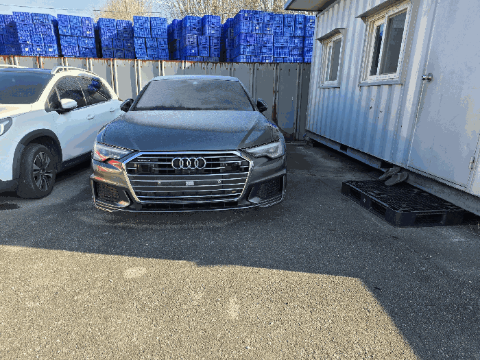 아우디 A6 45 TFSI quattro 2020년식