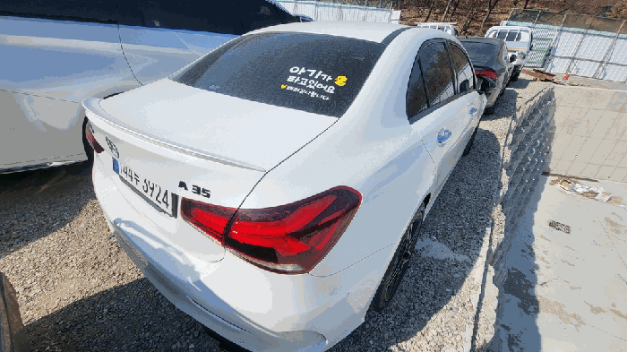 메르세데스벤츠 Mercedes-AMG A35 4MATIC 2023년식