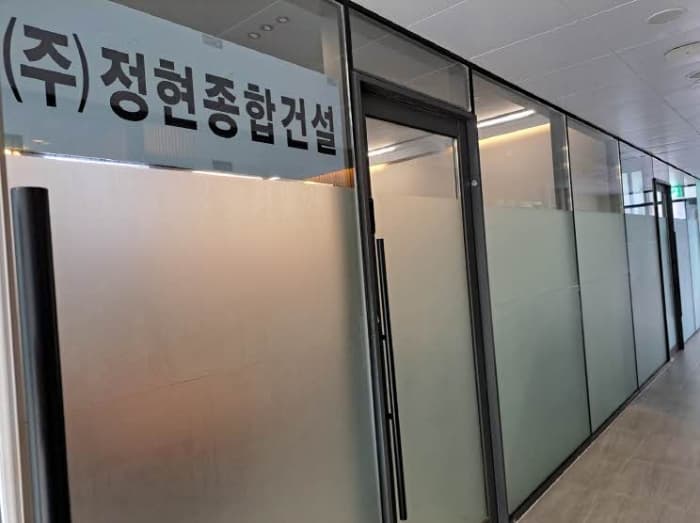 부산광역시 금정구 청룡로 42, 1층101호 (청룡동,금정더유엘프리미어)
