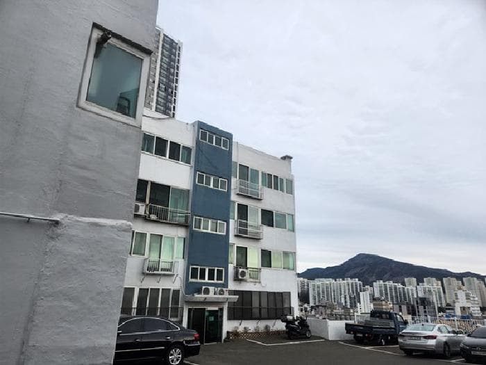 부산광역시 수영구 망미동 872-6  4층306호