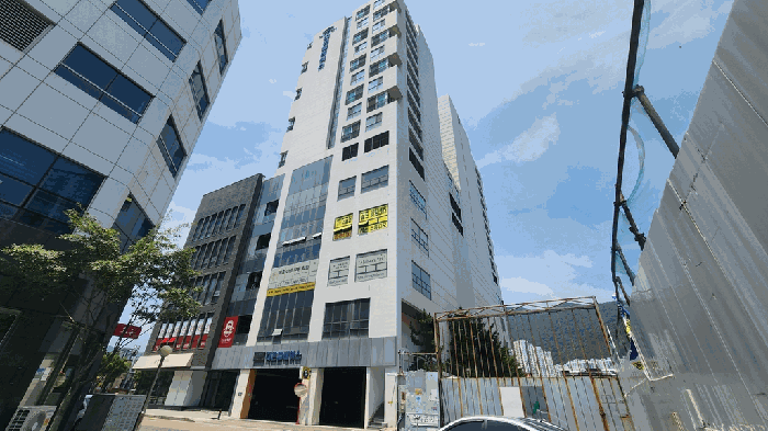 경상남도 양산시 물금읍 범어리 2711-23 디온플레이스  1층112호