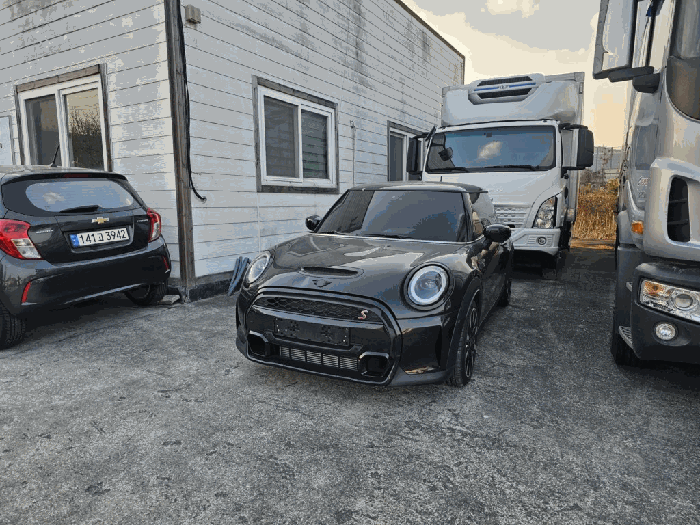 BMW AG MINI Cooper S 2023년식