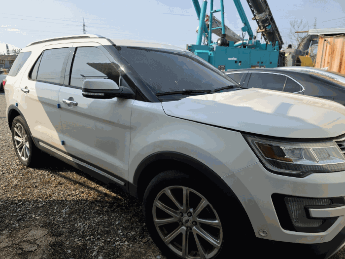 포드 Explorer 2.3 AWD 2017년식