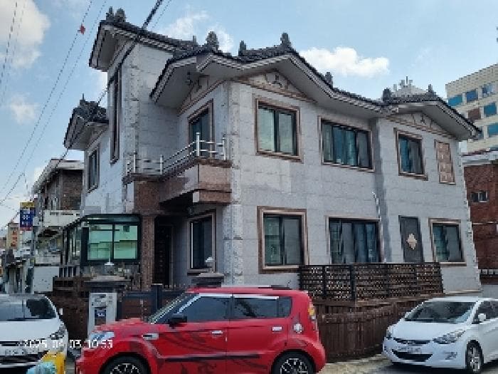 경상남도 창원시 성산구 중앙동 52-8