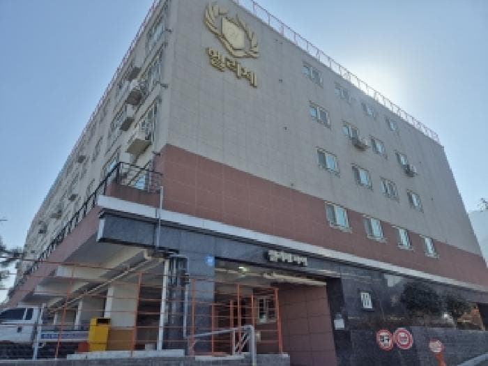 경상남도 창원시 의창구 동읍 용정리 150-6 헬리체자여 5층 506호