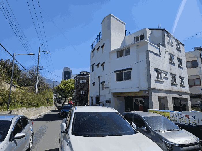 경상남도 창원시 성산구 안민동 256-1 인하우스