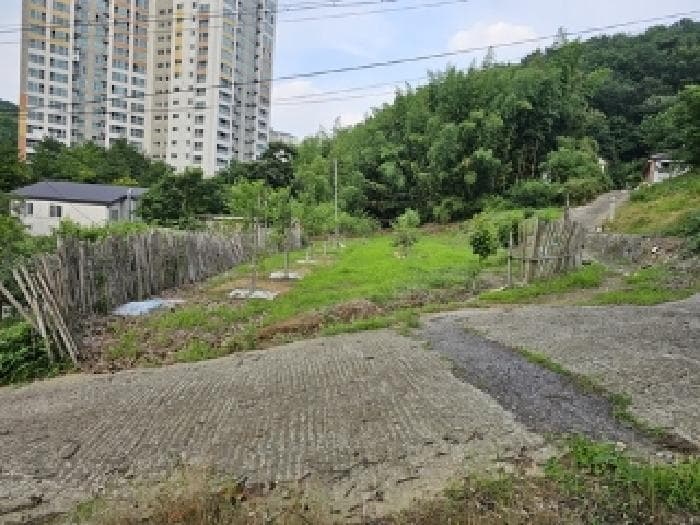 경상남도 진주시 금산면 장사리 833-3