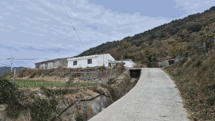 경상남도 통영시 한산면 추봉리 833-4