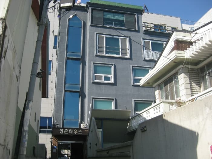 광주광역시 동구 동명동 143-54