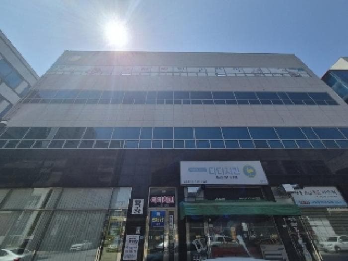 전라남도 나주시 빛가람동 208-6  제1층 제107호