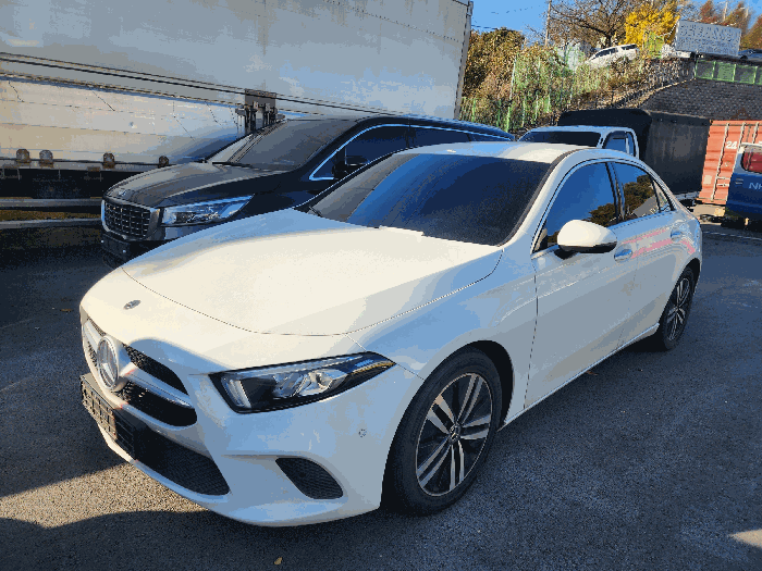 메르세데스벤츠 AG Mercedes-Benz A200 d Sedan 2021년식
