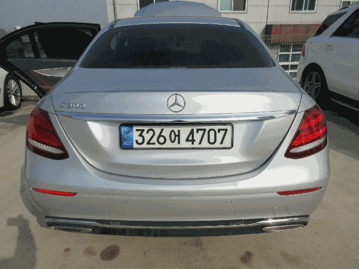벤츠 E300 2019년식
