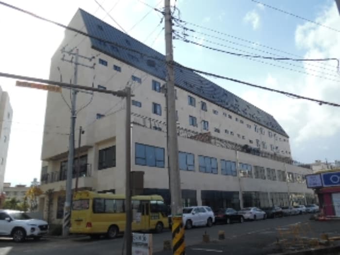 전북특별자치도 전주시 덕진구 송천3길 15, 3층 302호 (송천동1가,제1동)