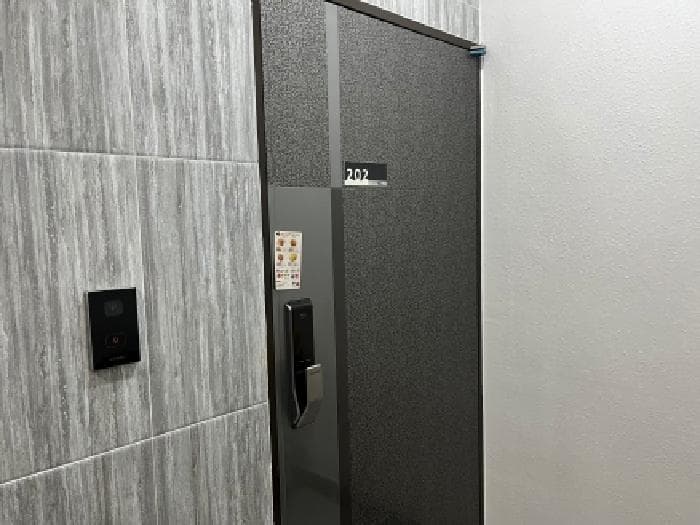전북특별자치도 부안군 변산면 격포리 358-17 105동 2층202호