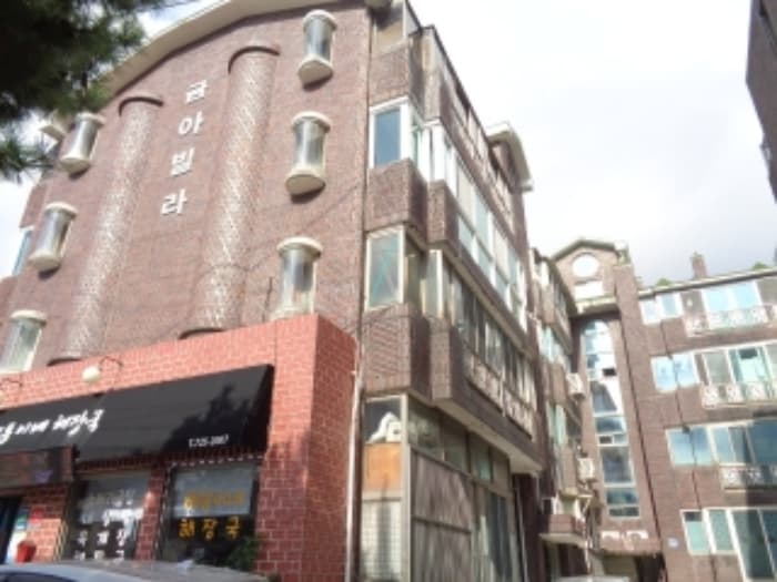제주특별자치도 제주시 임항로 242, 3층304호 (현황 : 305호)