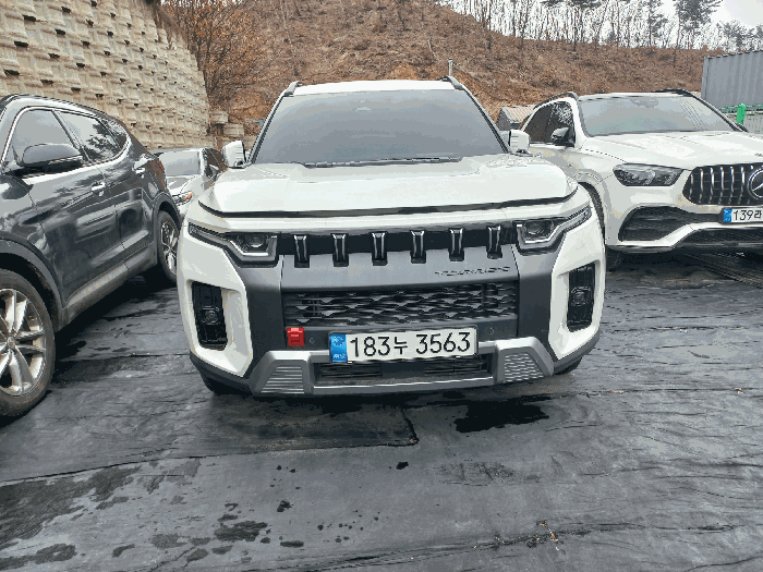 쌍용 토레스 2024년식